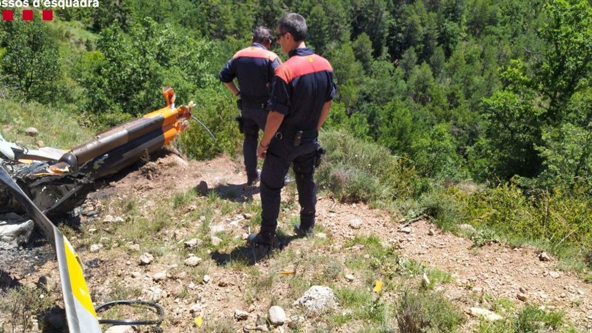 Mueren dos personas al estrellarse el helicóptero en el que viajaban en La Seu d’Urgell, en Lleida