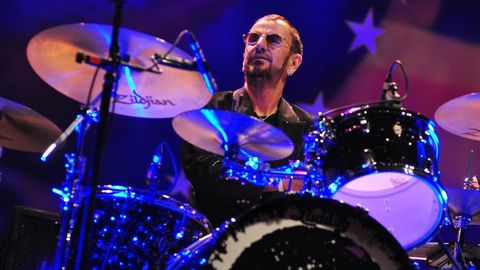 The Beatles Ringo Starr Celebra Su Cumpleanos Online Uppers