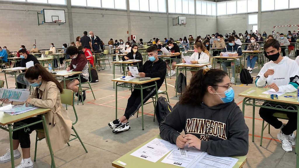 La mayoría de los alumnos han realizado el examen con la mascarilla puesta