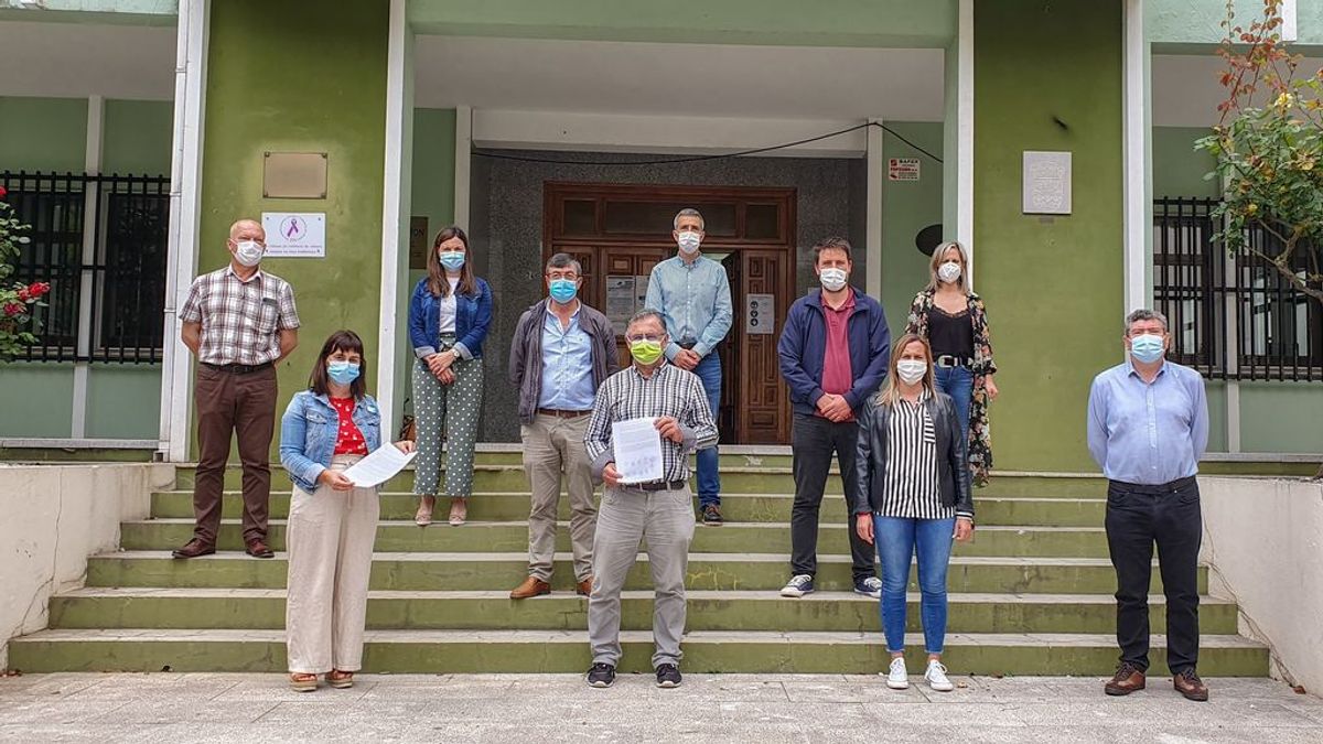Alcaldes del PSOE y el BNG de A Mariña oficializan su petición de que se aplacen las elecciones Alcaldes del PSOE y el BNG de A Mariña oficializan su petición de que se aplacen las elecciones