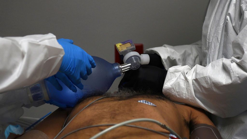 Un estudio advierte de las secuelas de la COVID en el cerebro: delirio, psicosis, déficit cognitivo Un estudio advierte de las secuelas de la COVID en el cerebro: delirio, psicosis, déficit cognitivo