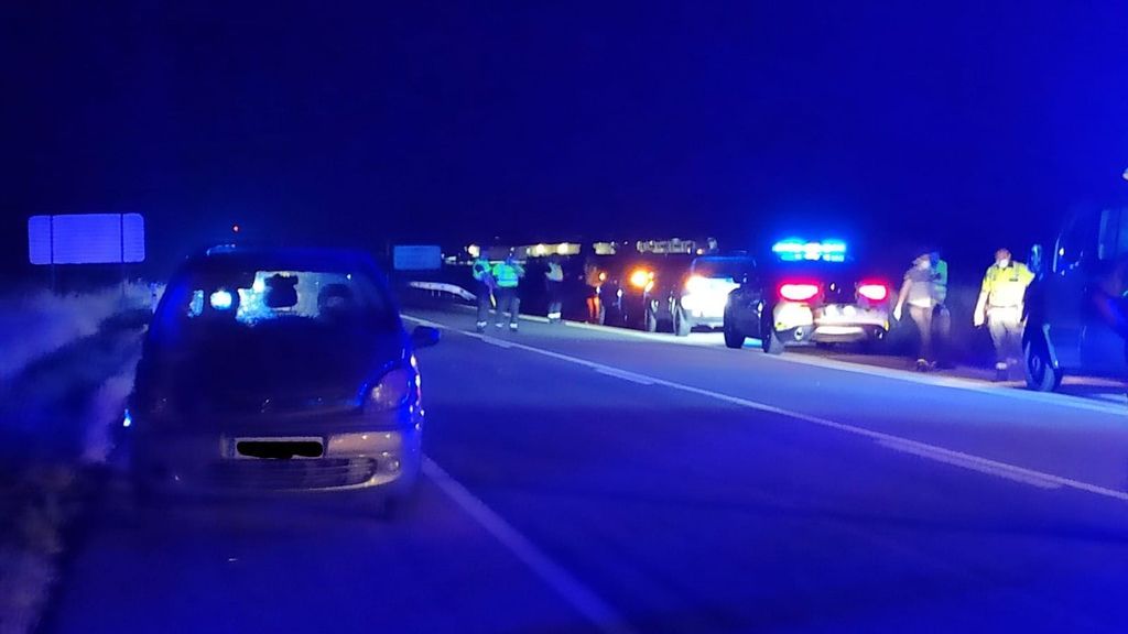 Tres mujeres mueren atropelladas cuando caminaban por un arcén en Salamanca Tres mujeres mueren atropelladas cuando caminaban por un arcén en Salamanca