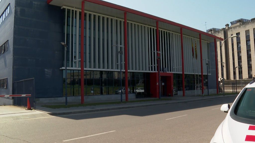 Una comisaría de Mossos y un ambulatorio, nuevos focos de contagio en Lleida Una comisaría de Mossos y un ambulatorio, nuevos focos de contagio en Lleida