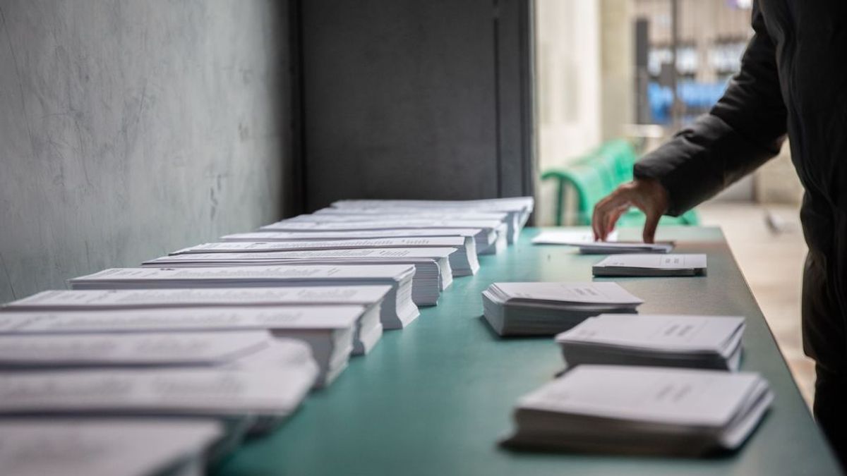 La Junta Electoral avala que los contagiados de Covid-19 no puedan votar en las elecciones vascas La Junta Electoral avala que los contagiados de Covid-19 no puedan votar en las elecciones vascas