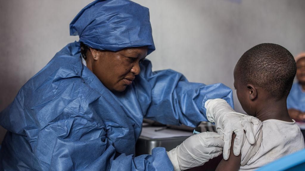 Ébola: aprobadas dos nuevas vacunas contra uno de los virus más letales