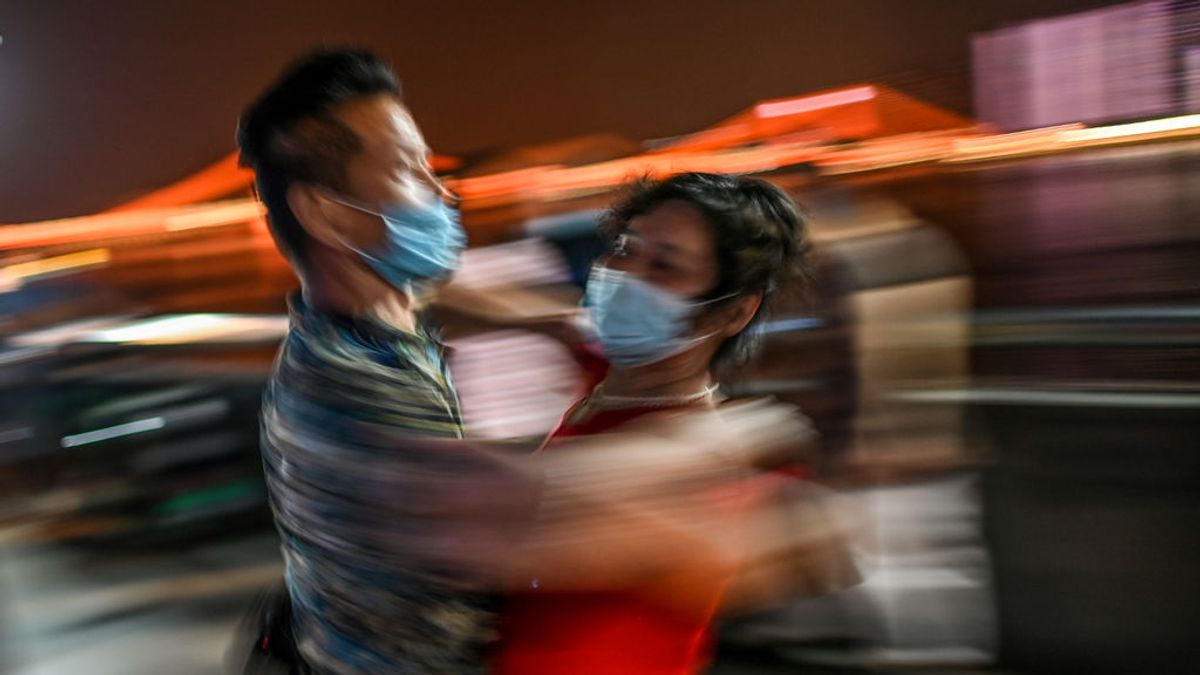 Cómo una asintomática se subió a un ascensor y desencadenó 71 contagios de coronavirus Cómo una asintomática se subió a un ascensor y desencadenó 71 contagios de coronavirus