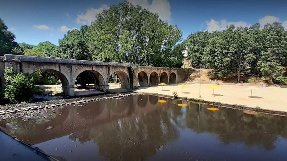 Ingresado un menor tras sufrir un accidente acuático en la piscina del lago de Jaraíz de la Vera