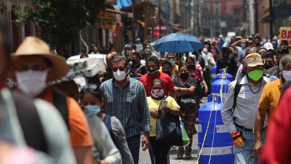 México supera a Reino Unido en casos de coronavirus al sobrepasar los 295.000 contagios México supera a Reino Unido en casos de coronavirus al sobrepasar los 295.000 contagios