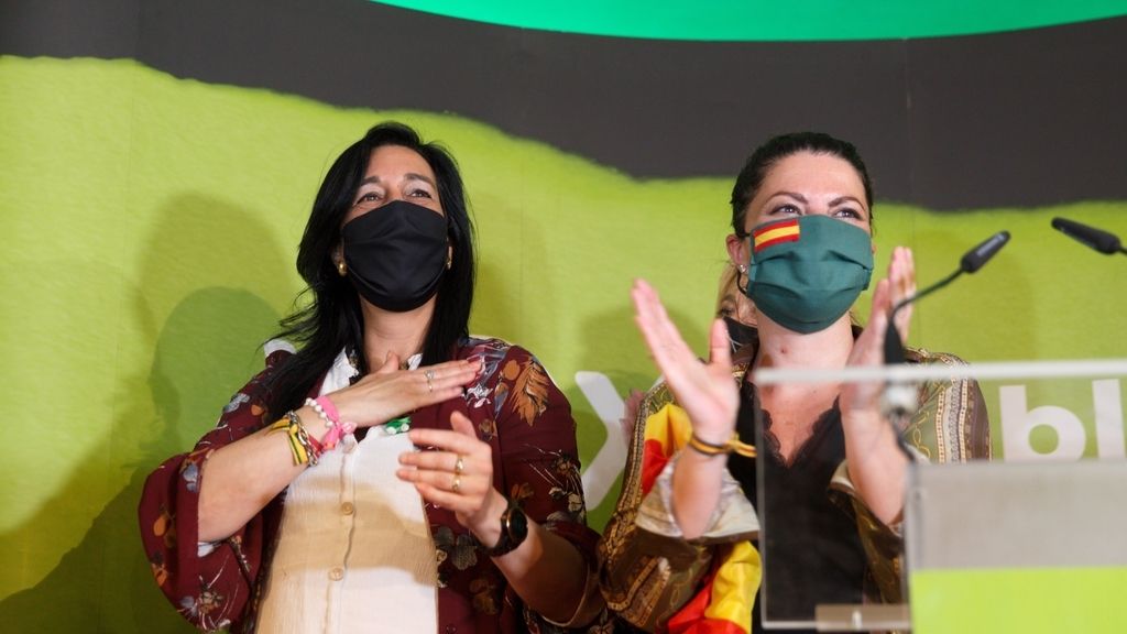 Noche electoral 12J: Feijóo consigue su cuarta mayoría absoluta y Urkullu mejora con tres escaños más, en imágenes