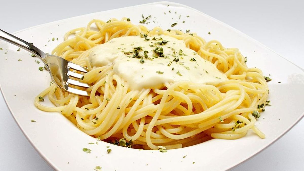 Investigadores concluyen que las personas con colesterol alto deben evitar los carbohidratos y no las grasas saturadas Investigadores concluyen que las personas con colesterol alto deben evitar los carbohidratos y no las grasas saturadas