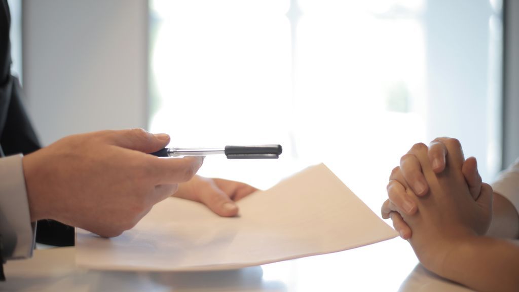 FIRMA-PEXELS