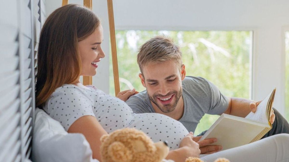Beneficios de leer al bebé desde el embarazo.
