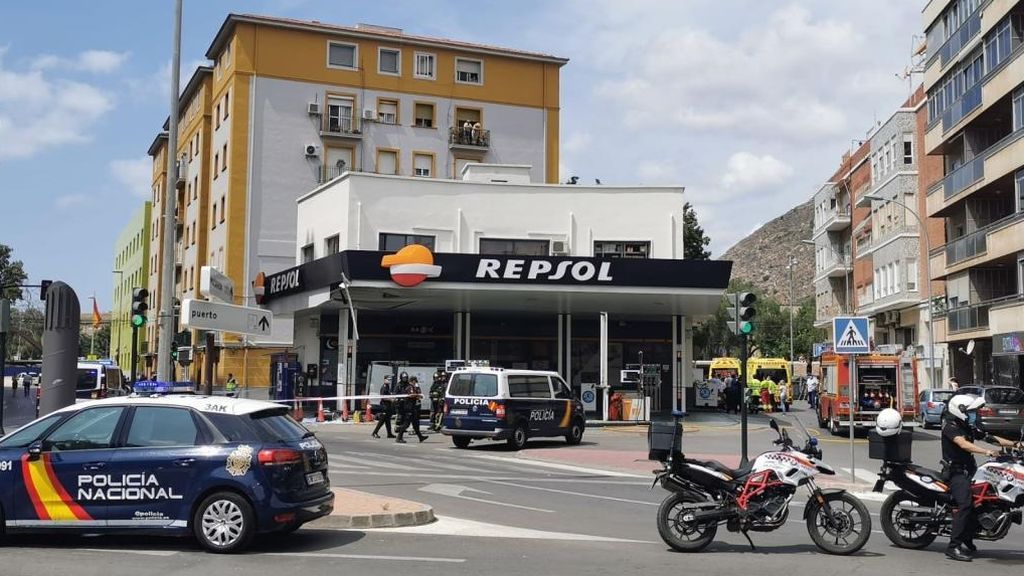 Explosión en una gasolinera en Cartagena Explosión en una gasolinera en Cartagena