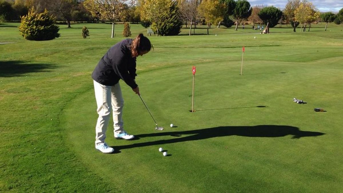 Aprende cómo patear mejor al golf con estos consejos Aprende cómo patear mejor al golf con estos consejos