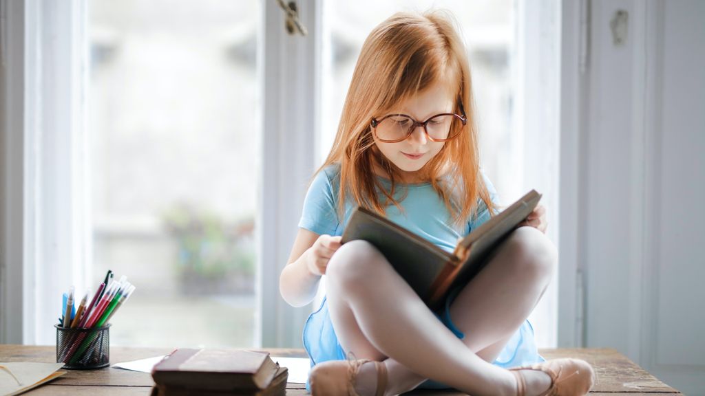 niña.leyendo