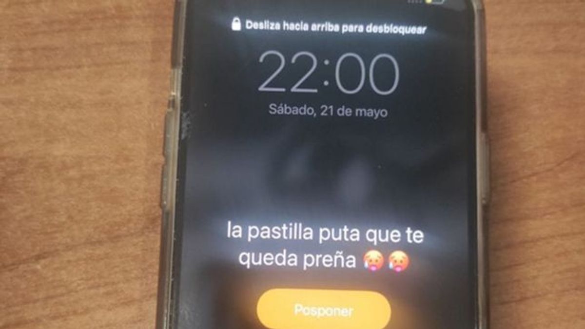 La Policía Local de Tarifa encuentra a la dueña de un teléfono por su peculiar mensaje de alarma La Policía Local de Tarifa encuentra a la dueña de un teléfono por su peculiar mensaje de alarma