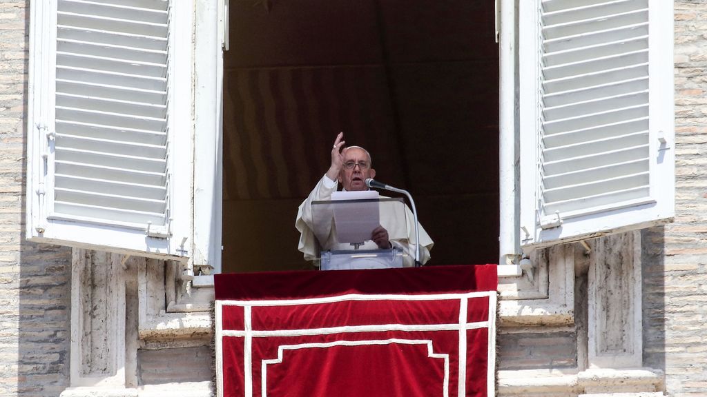 EuropaPress 4467424 22 may 2022 vatican vatican city pope francis delivers regina caeli prayer