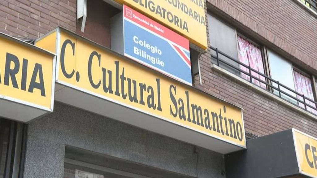 La familia del menor apuñalado frente al colegio en Puente de Vallecas pide privacidad mientras se recupera