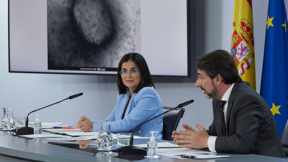 La ministra de Sanidad, Carolina Darias, y el director del Instituto Sanitario Carlos III, Cristóbal Belda. La ministra de Sanidad, Carolina Darias, y el director del Instituto Sanitario Carlos III, Cristóbal Belda.