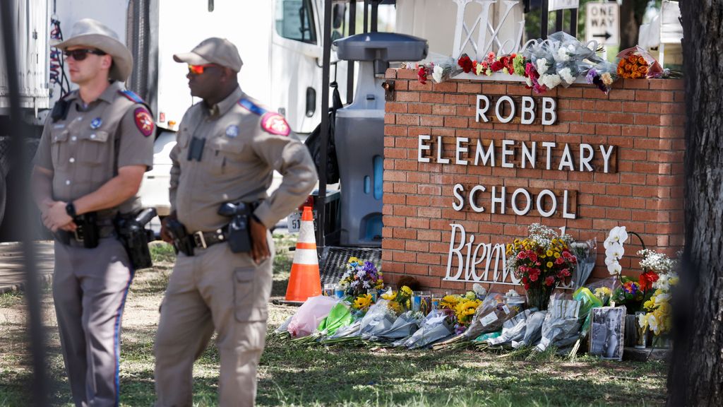 Detienen a un joven con dos armas cuando iba a su instituto de Texas