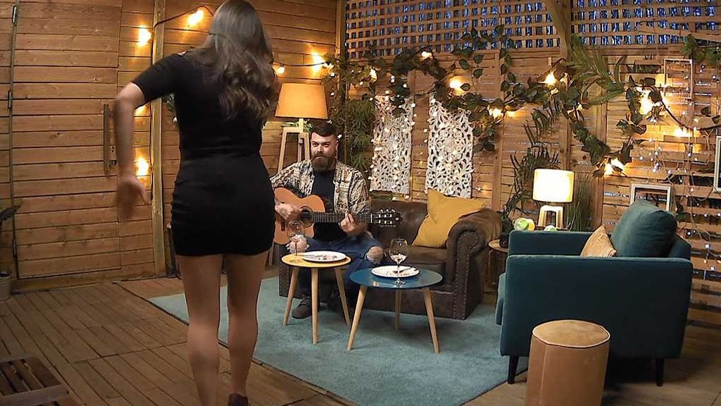 Karina y Asier en 'First Dates'