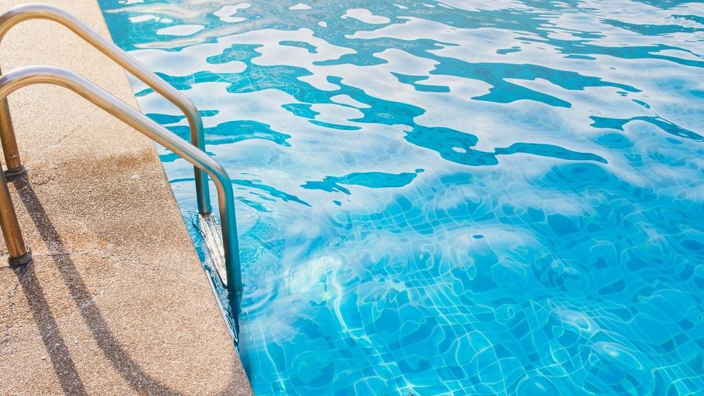 Muere ahogado un bebé de 19 meses tras caer a una piscina privada en Alicante