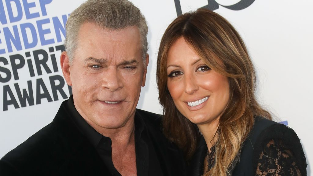 Ray Liotta y su prometida, la influencer Jacy Nittolo