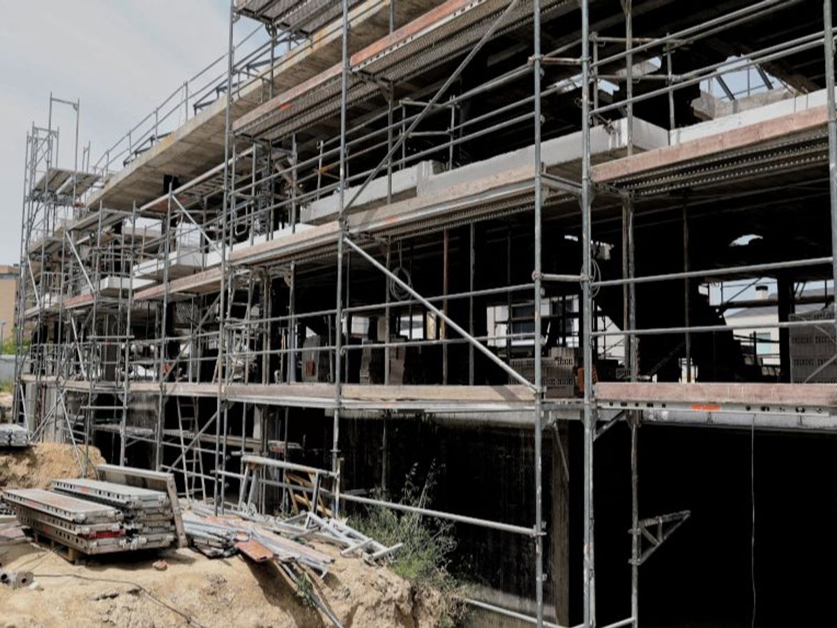 Detienen en Lugo a dos empresarios de la construcción por no pagar a sus  trabajadores - NIUS