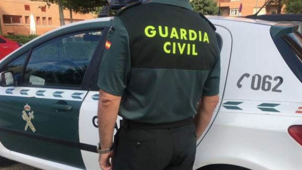 La Guardia Civil ha detenido en Vera al hombre que se ha entregado tras matar presuntamente a su mujer