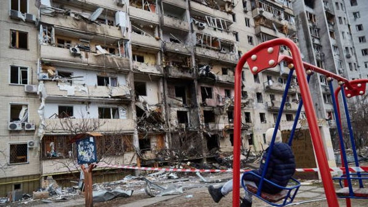 La invasión rusa está devastando casi todos los edificios en Ucrania