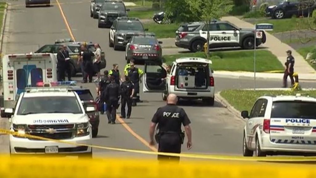 Toronto no quiso otra Matanza de Texas: matan a un joven que se paseaba con un rifle cerca de un colegio