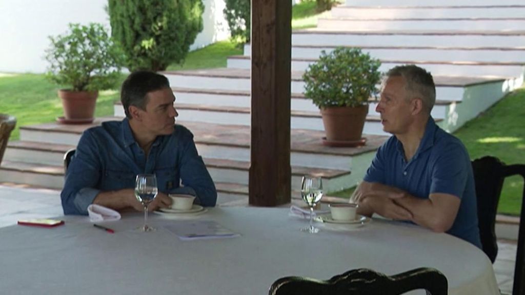 Pedro Sánchez recibe al secretario general de la OTAN, Jens Stoltenberg, en la finca Quintos de Mora