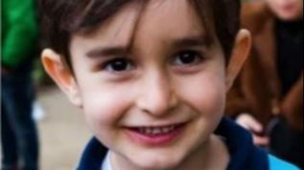 Bastian, el niño desaparecido en Barcelona, podría estar en la zona de Setúbal, Portugal