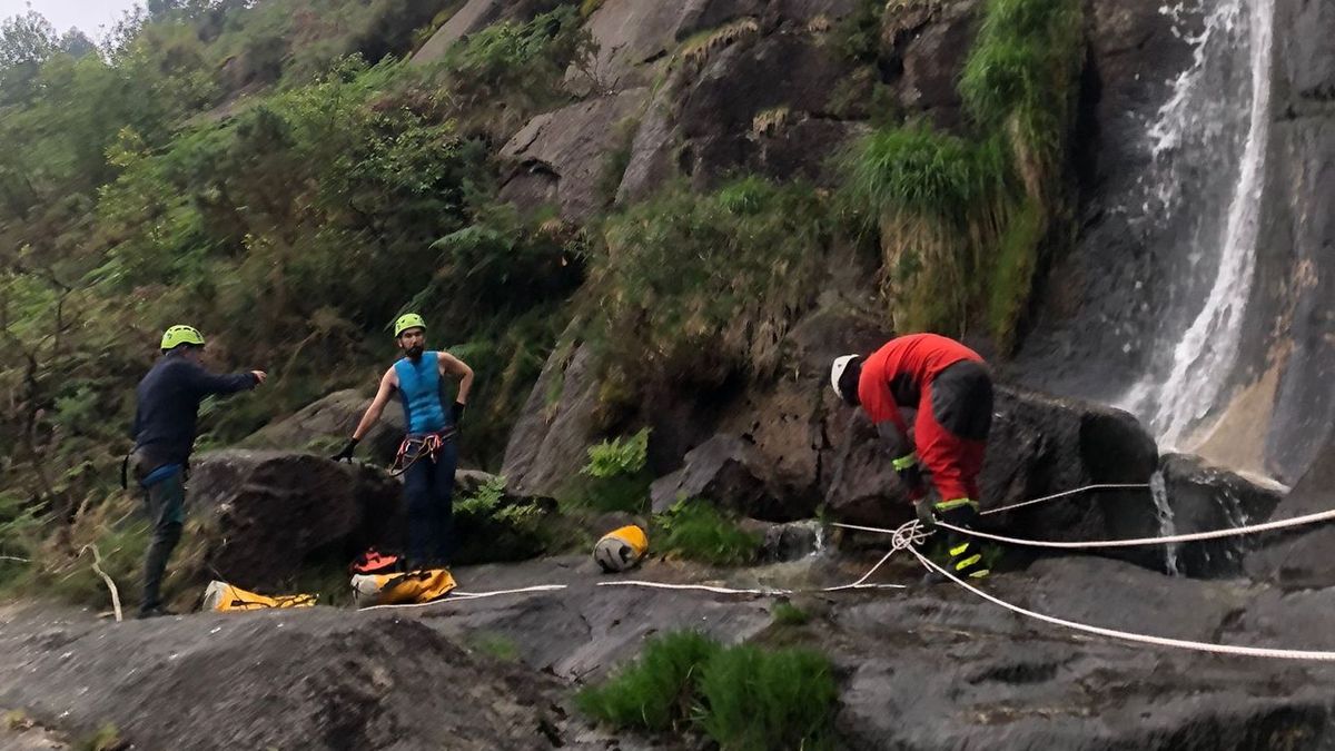 Deportistas rescatados en Mondoñedo Deportistas rescatados en Mondoñedo