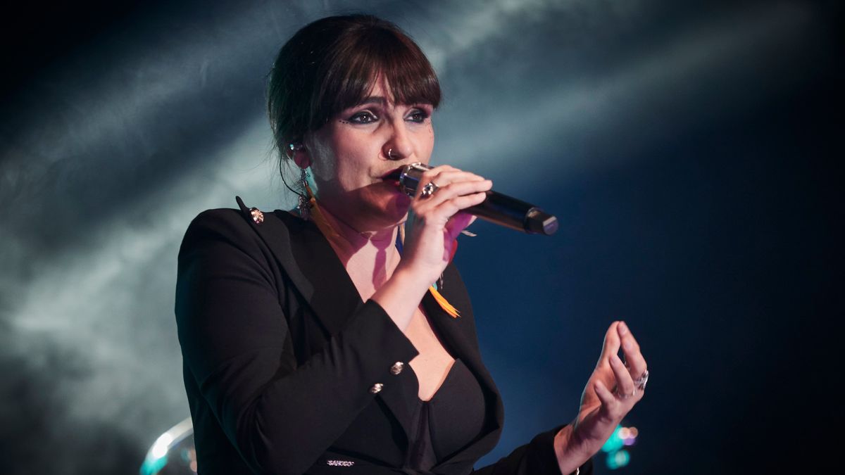 Rozalén durante un concierto Rozalén durante un concierto