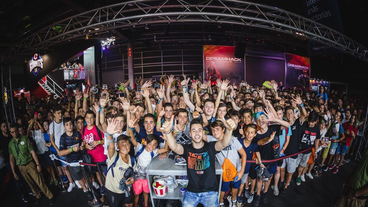 DreamHack DreamHack