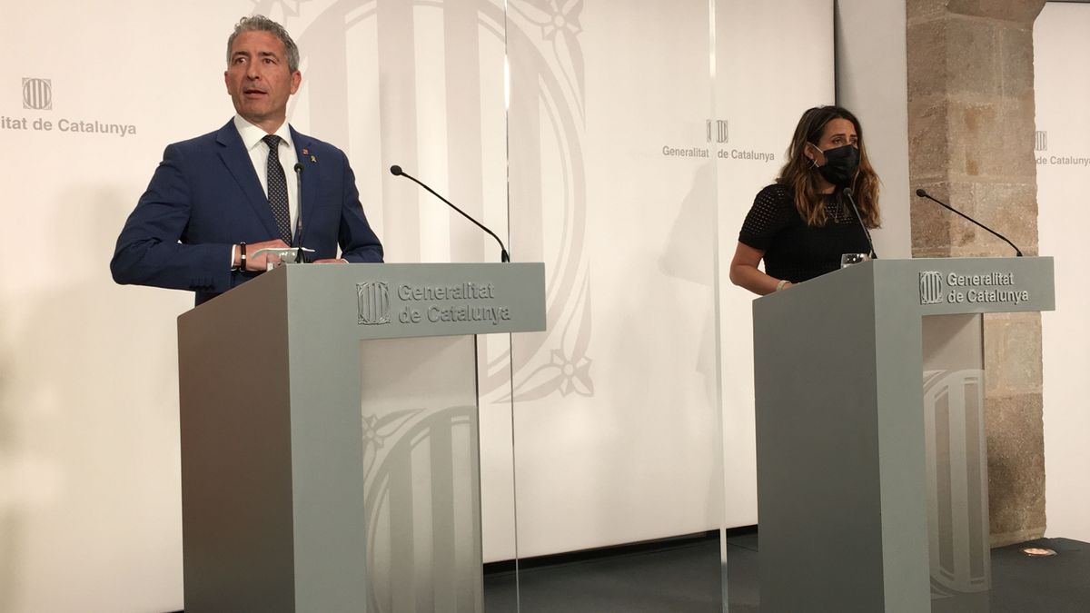 El conseller de Educación, Josep Gonzàlez-Cambray, y la portavoz del Govern, Patrícia Plaja El conseller de Educación, Josep Gonzàlez-Cambray, y la portavoz del Govern, Patrícia Plaja