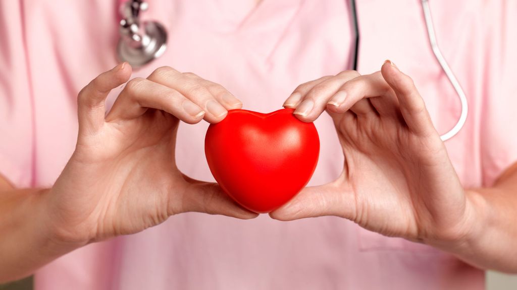 Aumentan los problemas cardíacos en la covid persistente: "Ocurre incluso con gente que fue leve o asintomática"