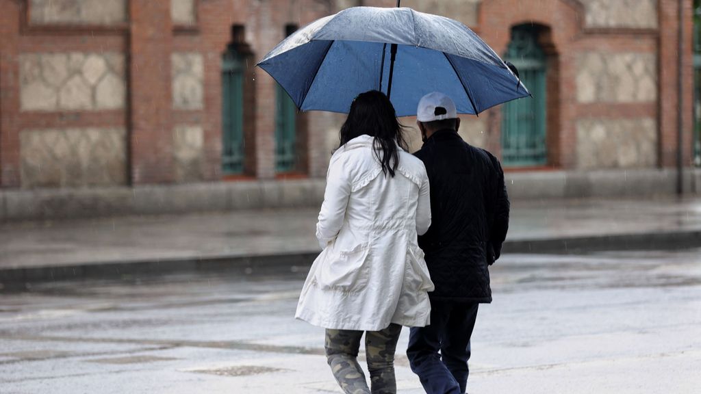 Avisos por lluvias y tormentas por una borrasca en España