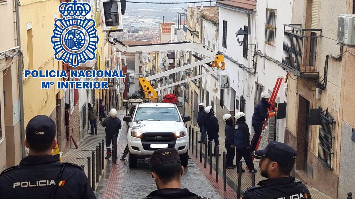 Enganches ilegales en Jaén Enganches ilegales en Jaén