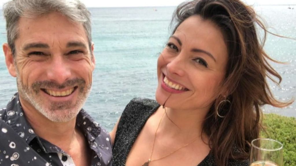 El marido de Silvia Idalia, la mujer en coma tras una liposucción: "Nos dieron que la fiebre y los vómitos eran normales"