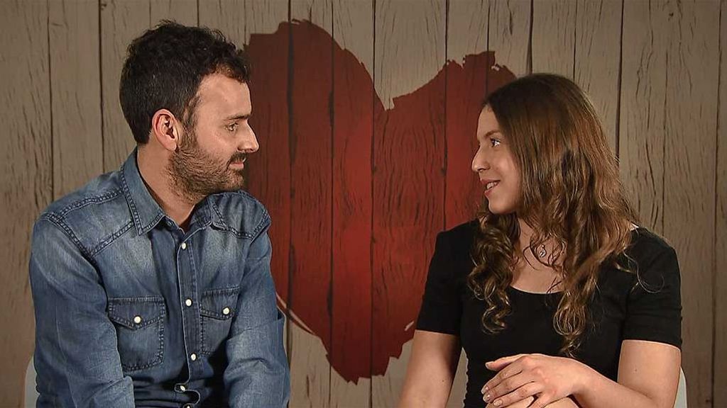 Alberto y Andressa durante su cita en 'First Dates'