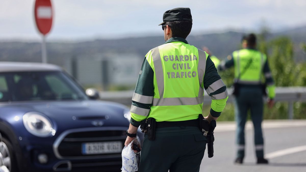 Detenido un joven tras atropellar a dos ancianos en Castellar y darse a la fuga Detenido un joven tras atropellar a dos ancianos en Castellar y darse a la fuga