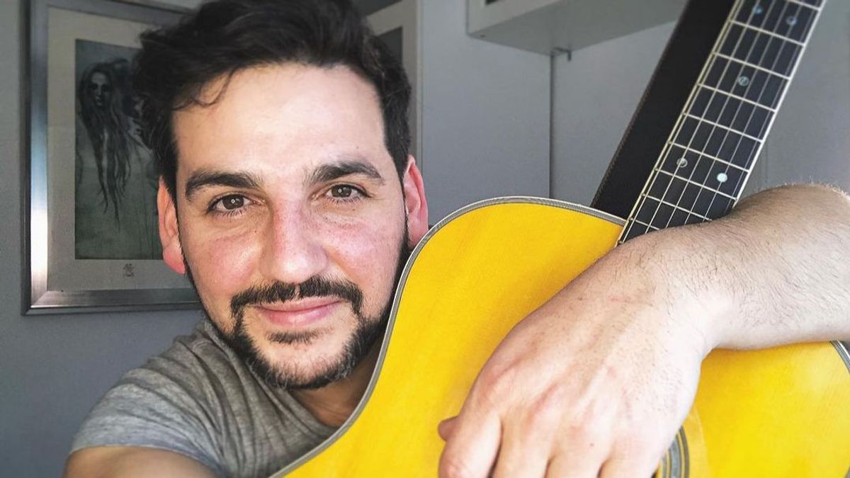 Fran Perea emociona a sus seguidores cantando una canción de ‘Los Serrano’ 9 años después