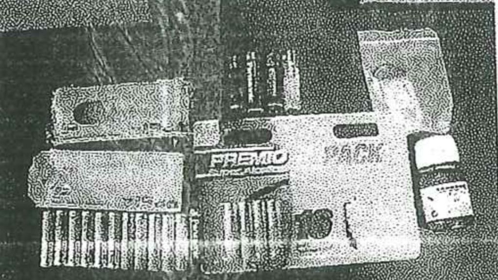 Pilas y baterías encontradas en casa de Luis Lorenzo