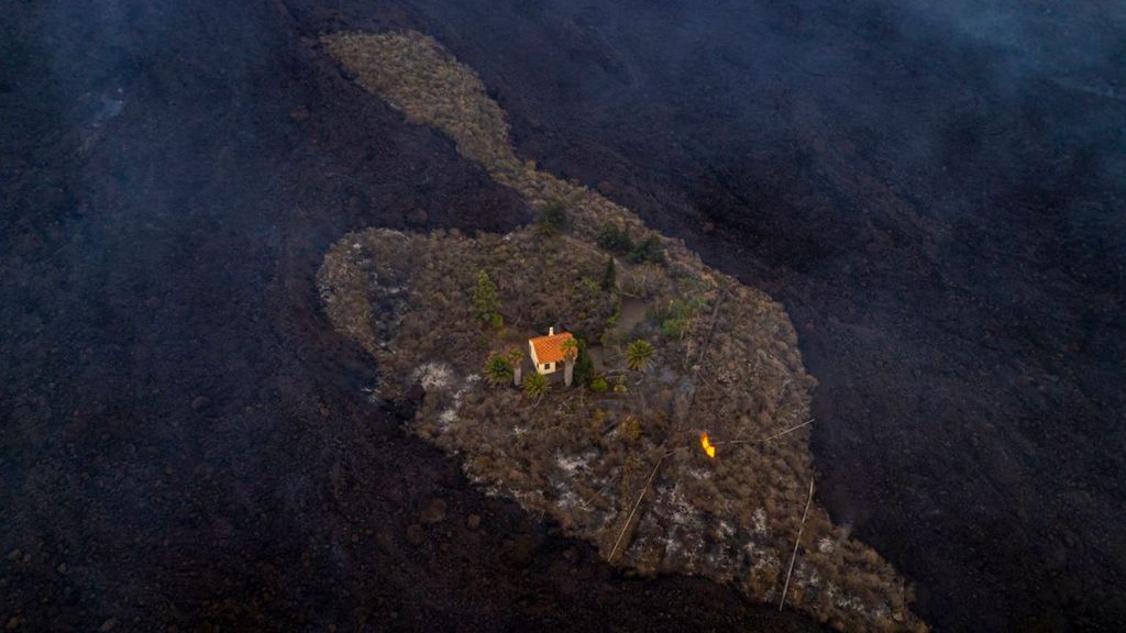 Las otras historias del volcán