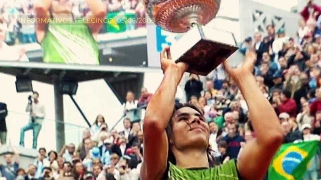 Rafa Nadal celebra su 36 cumpleaños sobre la pista de Roland Garros y ante los rumores de una posible paternidad
