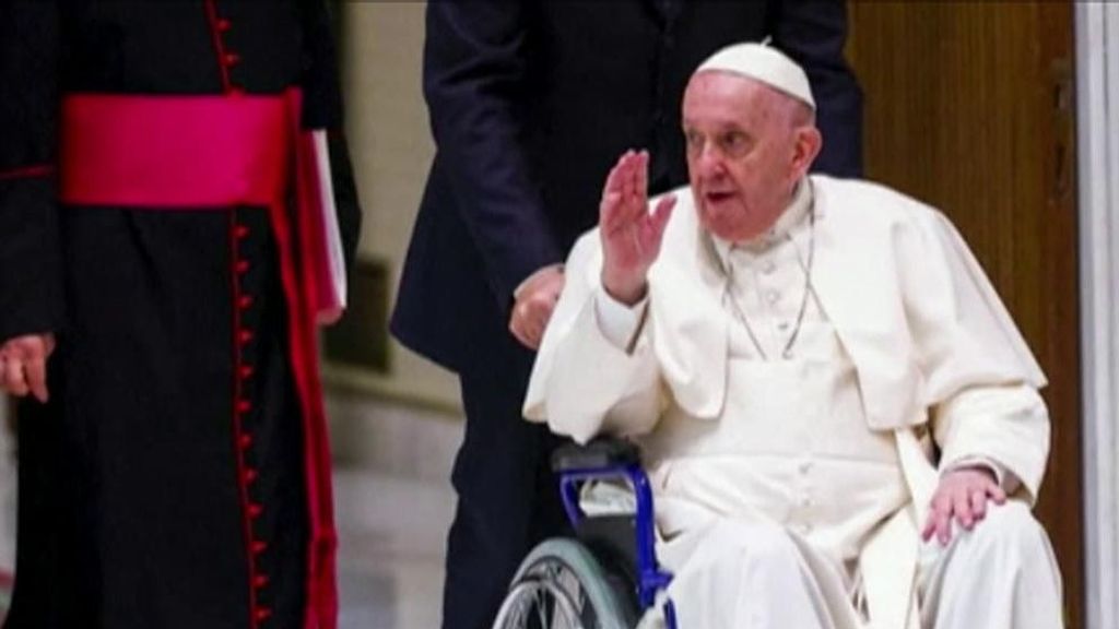 El Papa Francisco desata las alarmas convocando una reunión en agosto