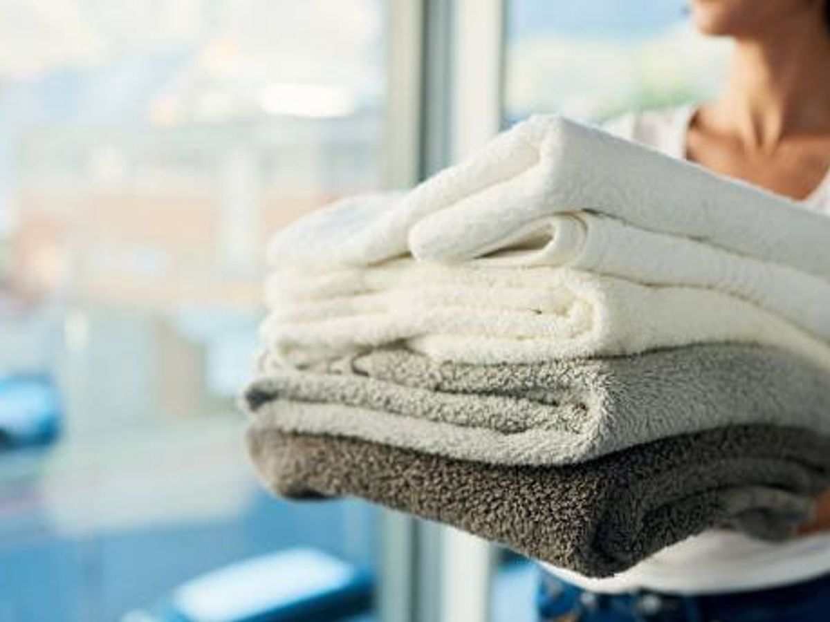 Cómo doblar las toallas de manera correcta? - NIUS