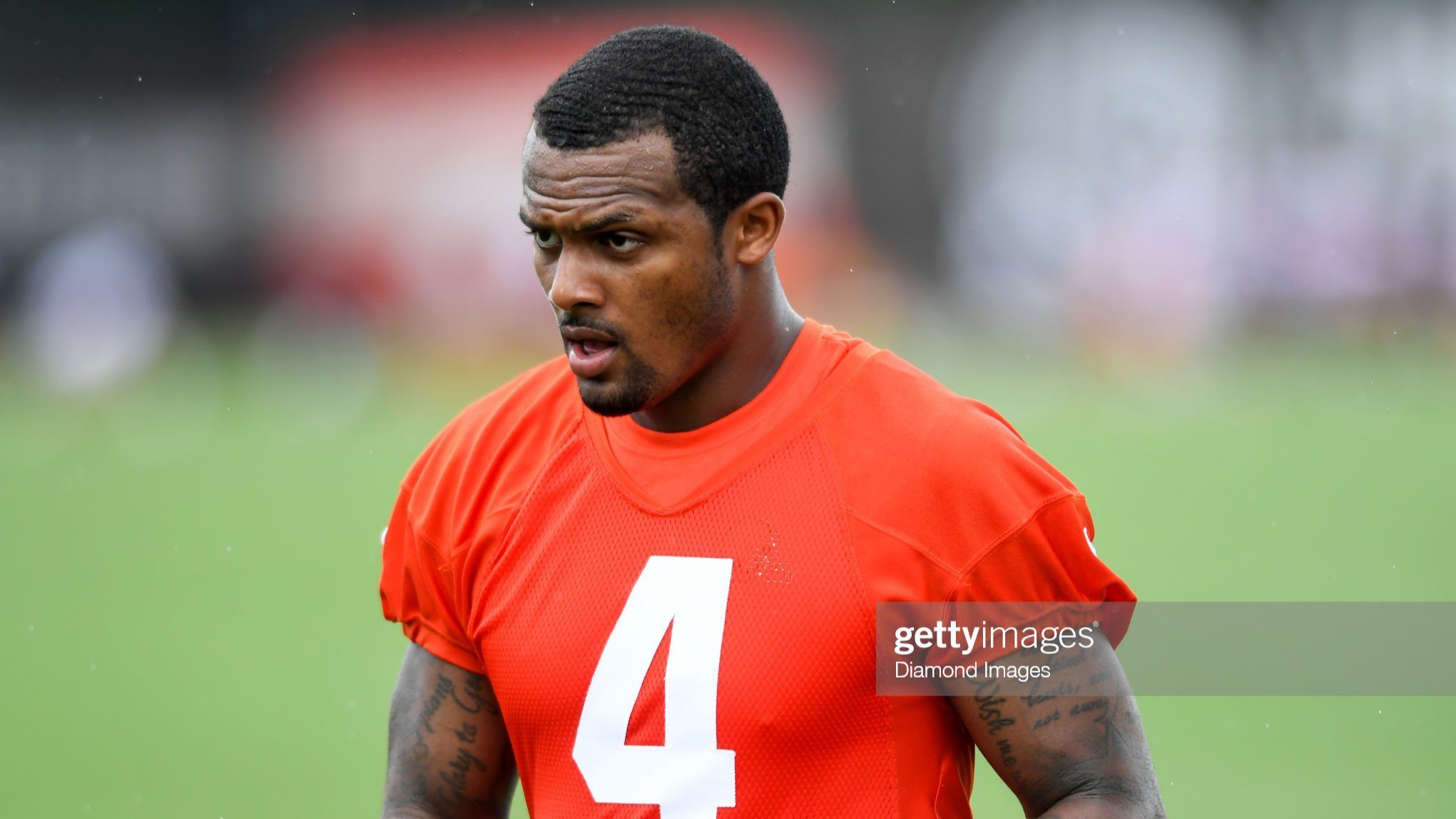 El jugador de fútbol americano Deshaun Watson lleva acumuladas 24 denuncias por conducta sexual inapropiada